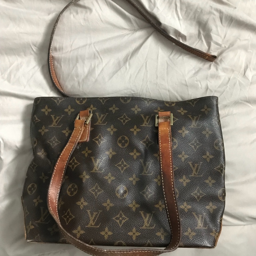 Louis Vuitton purse